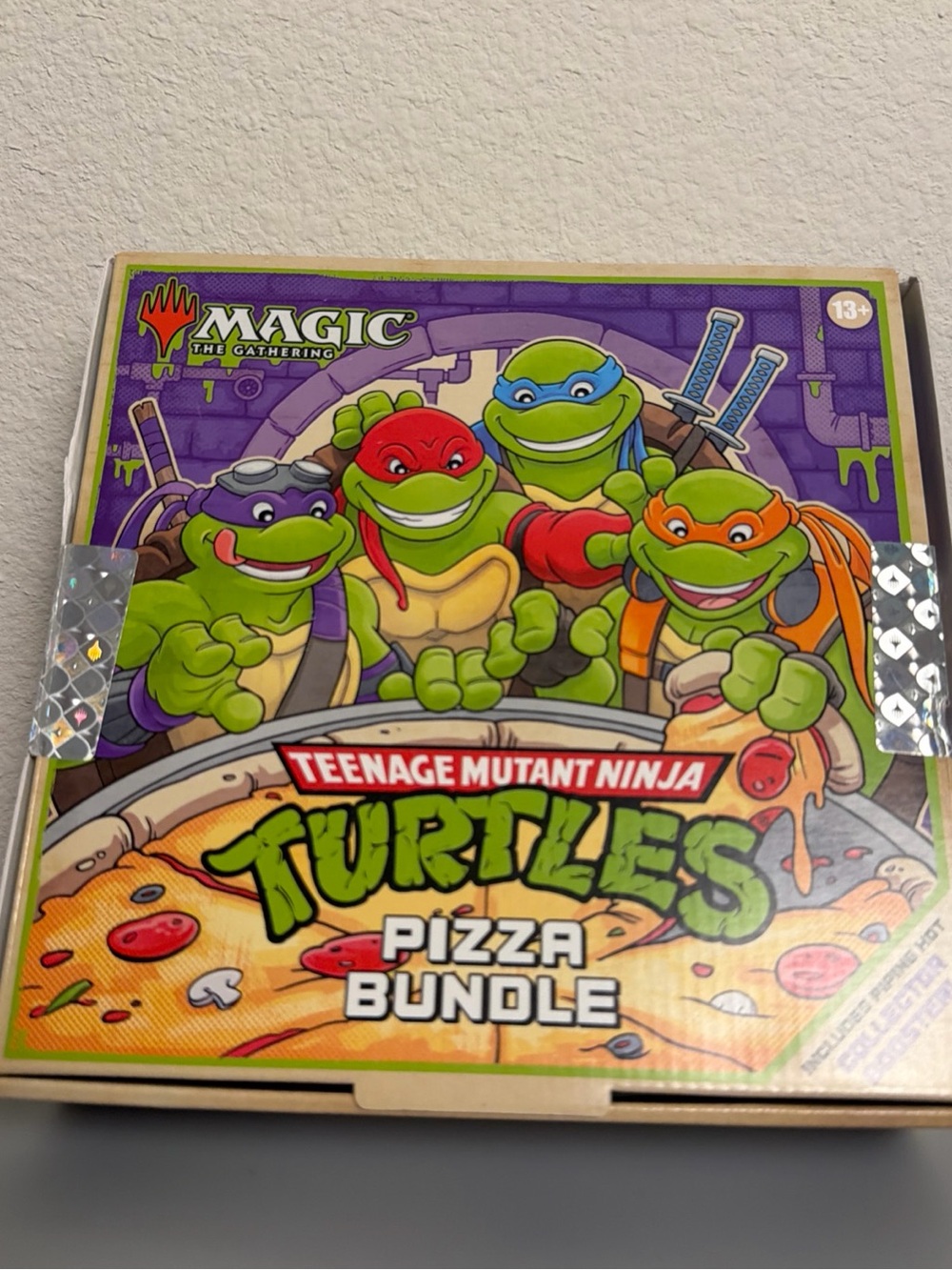 Magic: The Gathering x Teenage Mutant Ninja Turtles Pizza Bundle New